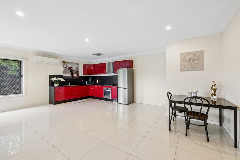 Photo - 68 Diamantina Circuit, Pacific Pines QLD 4211 - Image 5