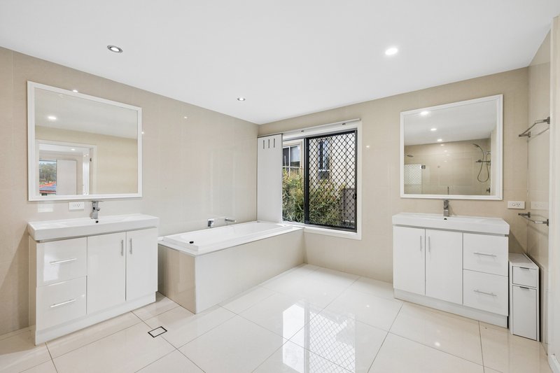 Photo - 68 Diamantina Circuit, Pacific Pines QLD 4211 - Image 24