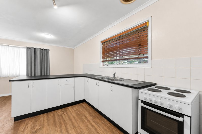 Photo - 68 Diamond Street, Riverview QLD 4303 - Image 4