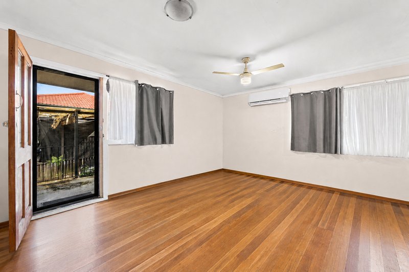 Photo - 68 Diamond Street, Riverview QLD 4303 - Image 8