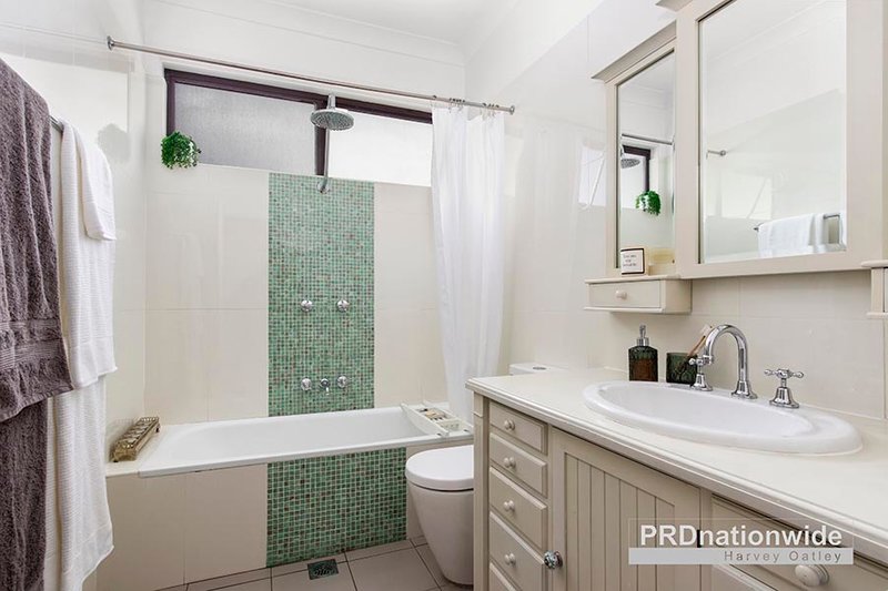 Photo - 68 East Crescent, Hurstville Grove NSW 2220 - Image 6