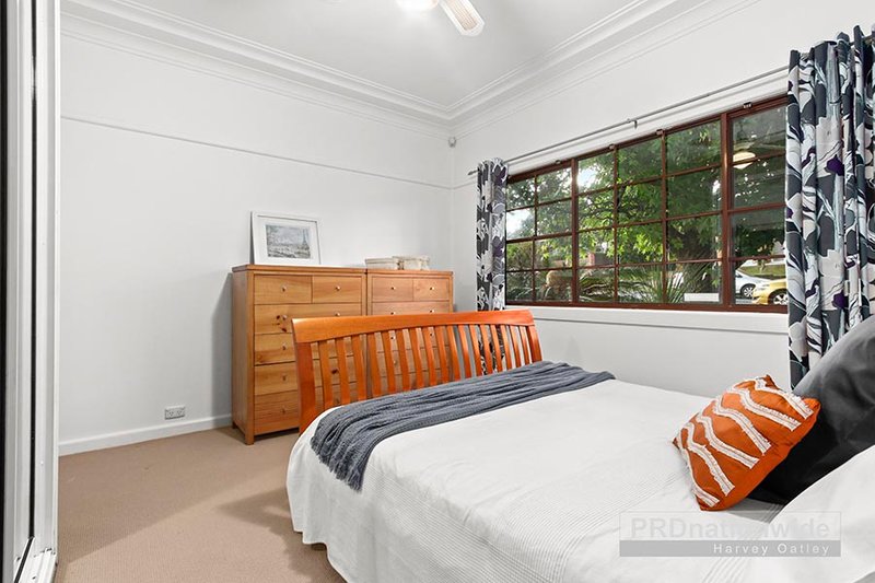 Photo - 68 East Crescent, Hurstville Grove NSW 2220 - Image 7