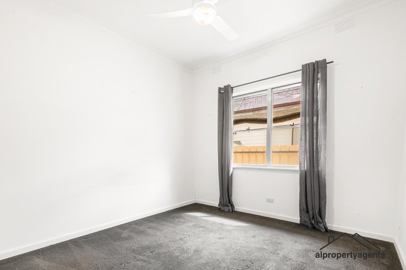 Photo - 68 Edith Street, Horsham VIC 3400 - Image 8