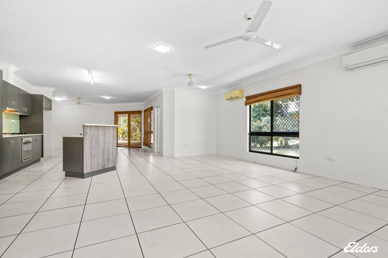 Photo - 68 Emery Avenue, Woodroffe NT 0830 - Image 3