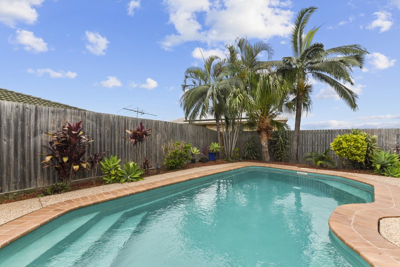 Photo - 68 Enbrook Street, Bracken Ridge QLD 4017 - Image 2