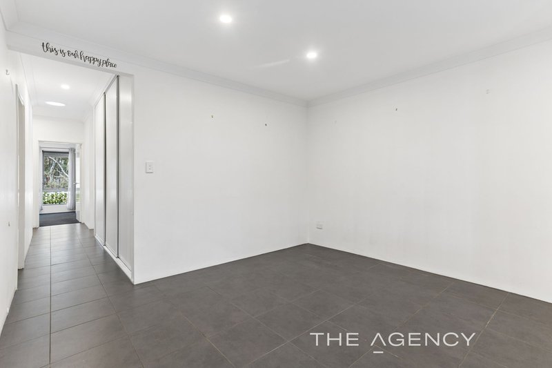 Photo - 68 Everingham Drive, Ellenbrook WA 6069 - Image 14