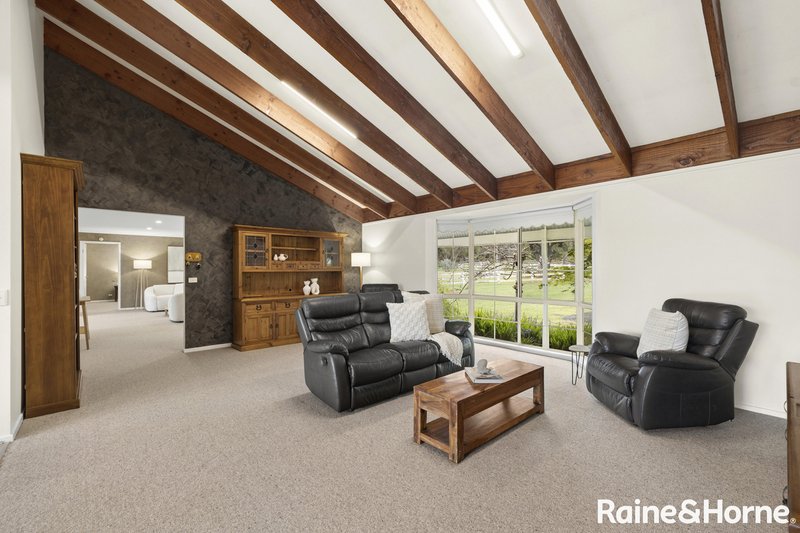 Photo - 68 Forest Road, Newham VIC 3442 - Image 4