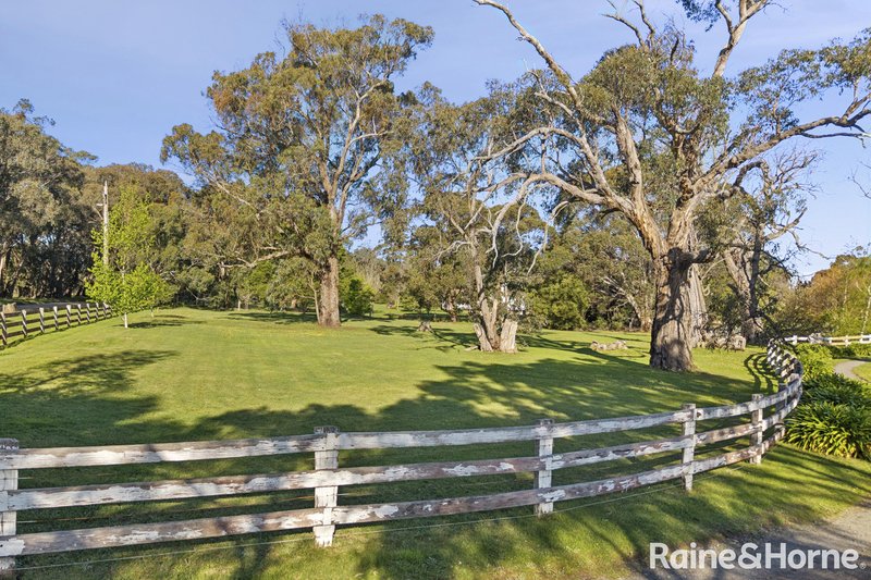 Photo - 68 Forest Road, Newham VIC 3442 - Image 9
