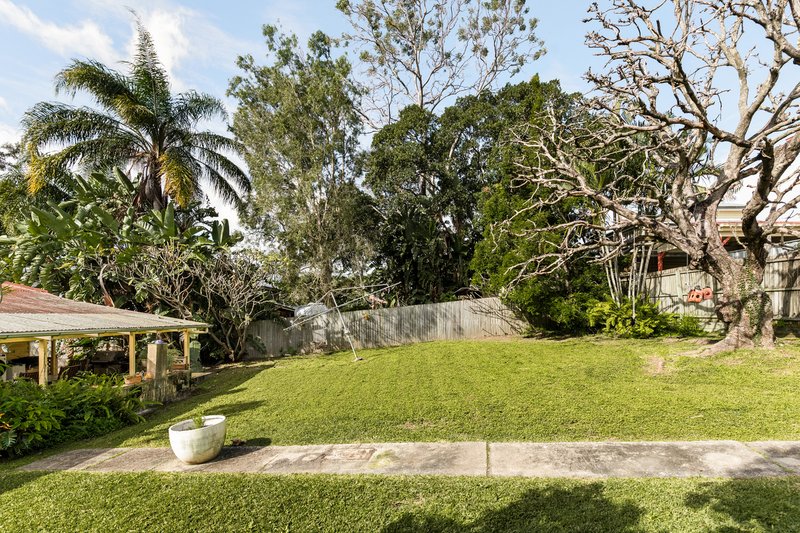Photo - 68 Glenalva Terrace, Enoggera QLD 4051 - Image 15
