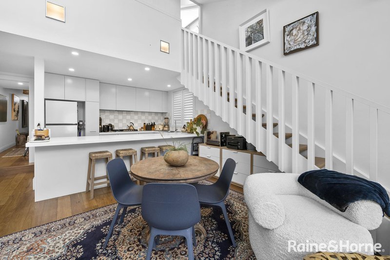 Photo - 68 Glenayr Avenue, North Bondi NSW 2026 - Image 4