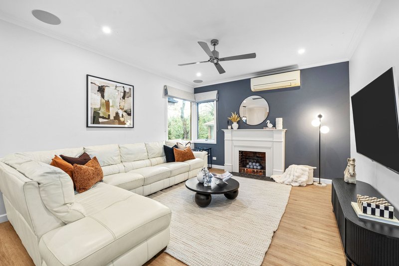 Photo - 68 Glenfern Road, Ferntree Gully VIC 3156 - Image 5