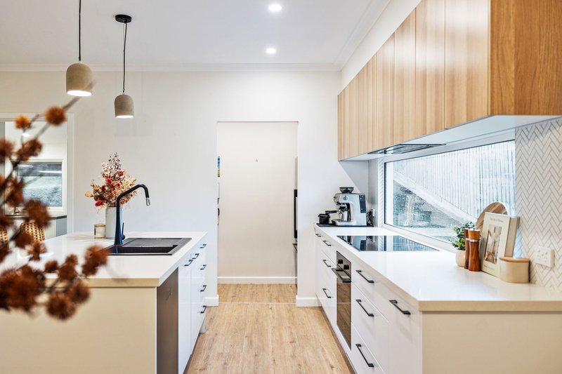 Photo - 68 Glenfern Road, Ferntree Gully VIC 3156 - Image 8