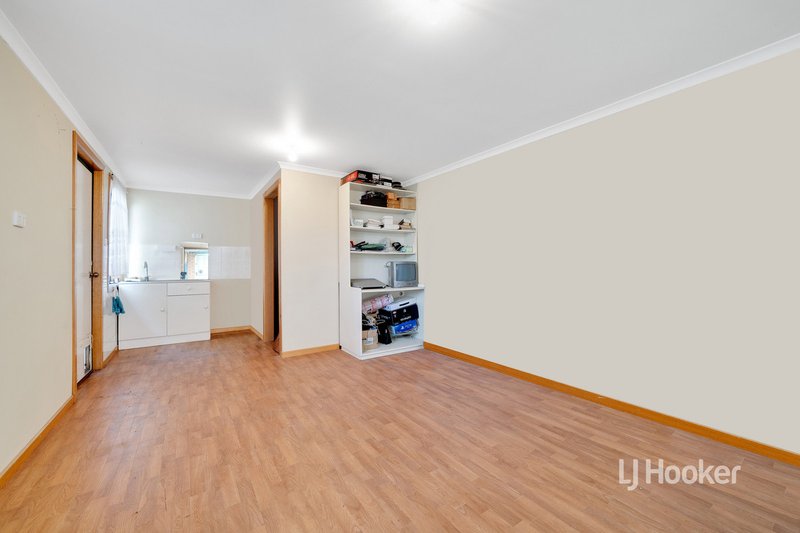 Photo - 68 Grace Street South, Altona Meadows VIC 3028 - Image 10