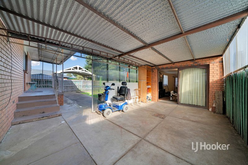 Photo - 68 Grace Street South, Altona Meadows VIC 3028 - Image 11