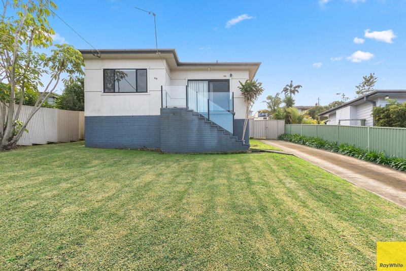 Photo - 68 Grand View Parade, Lake Heights NSW 2502 - Image 2