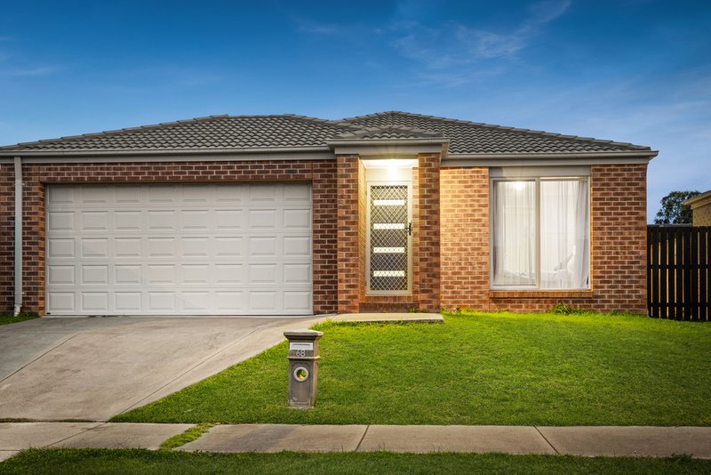 Photo - 68 Greendale Boulevard, Pakenham VIC 3810 - Image 2