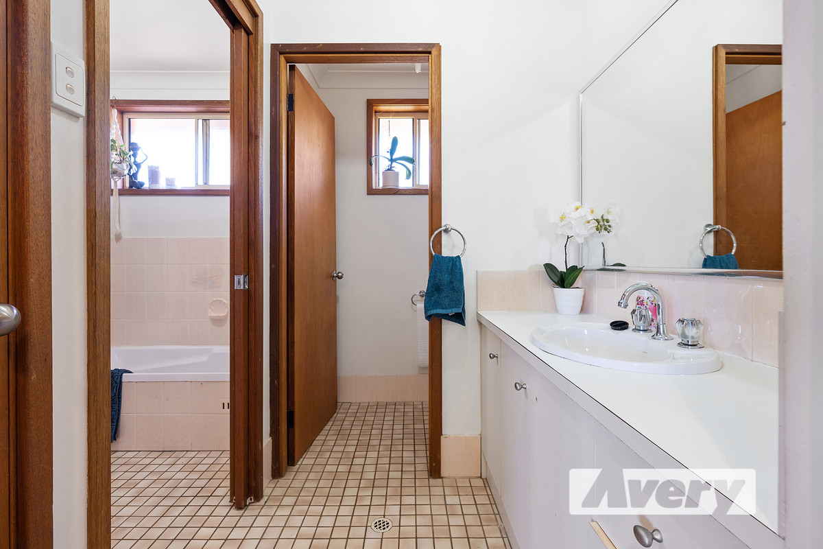 4-bedroom house at 68 Hampstead Way, Rathmines NSW 2283, , New South Wales