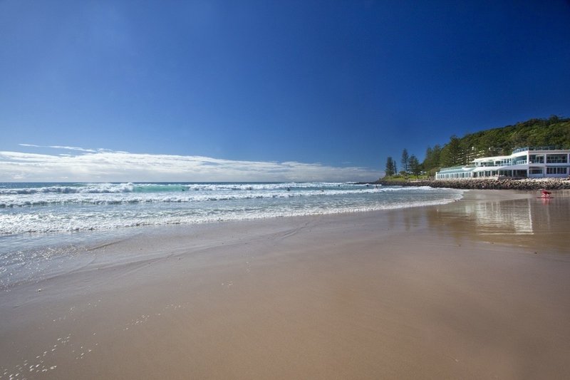 Photo - 68 Harrier Drive, Burleigh Waters QLD 4220 - Image 24