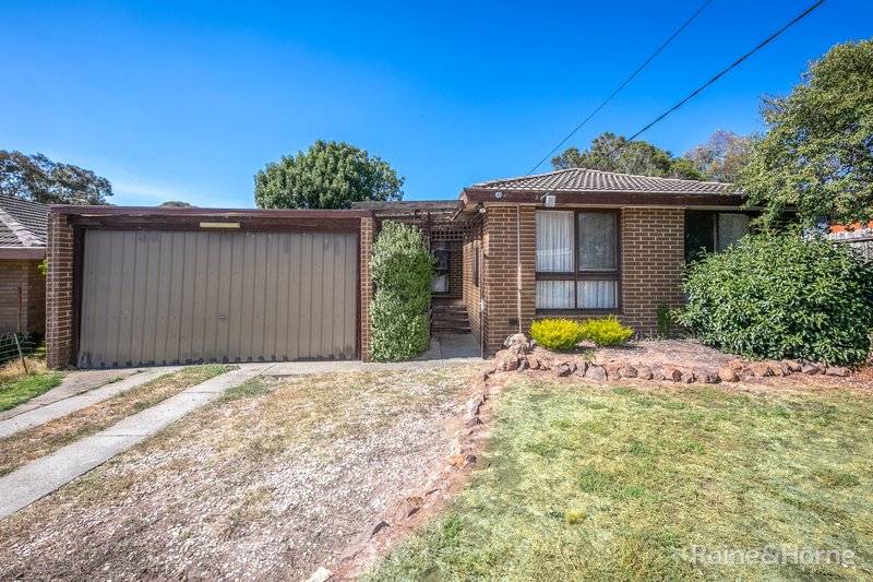 68 Higgins Avenue, Sunbury VIC 3429