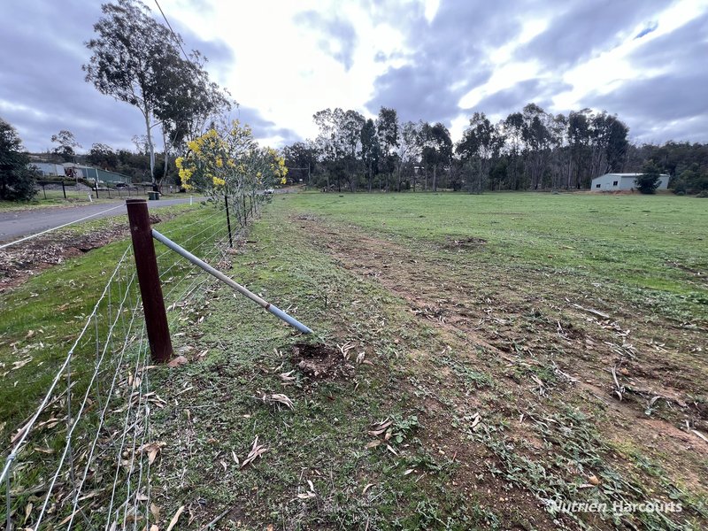 Photo - 68 Higgins Road, Gidgegannup WA 6083 - Image 15