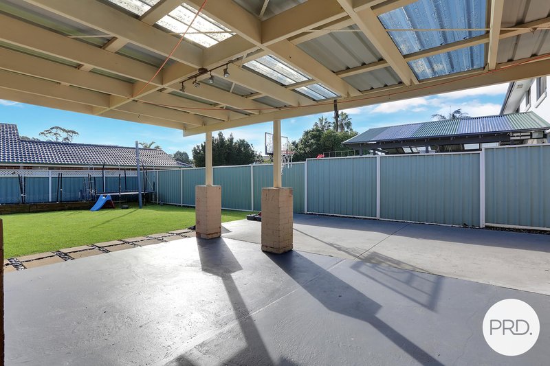 Photo - 68 Huxley Drive, Horsley NSW 2530 - Image 9