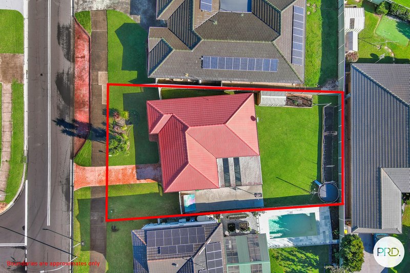 Photo - 68 Huxley Drive, Horsley NSW 2530 - Image 11