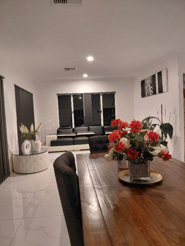 Photo - 68 Impressions Drive, Eglinton WA 6034 - Image 9