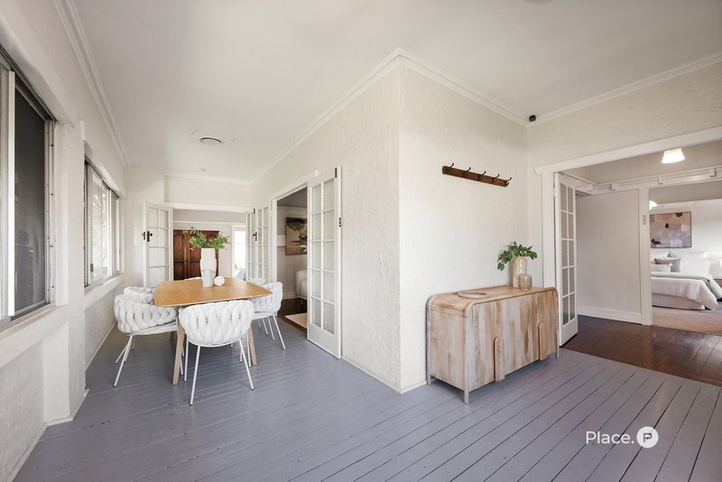 Photo - 68 Jackson Street, Coorparoo QLD 4151 - Image 5