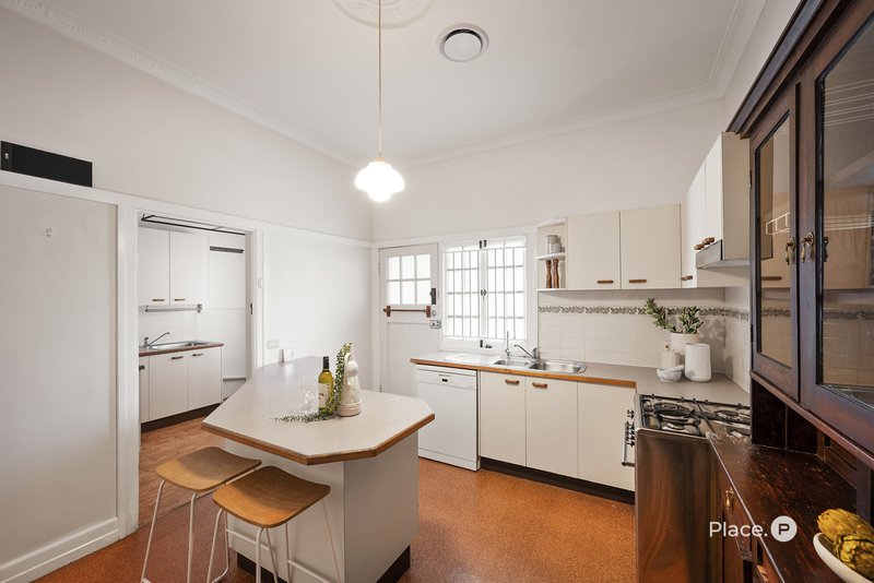 Photo - 68 Jackson Street, Coorparoo QLD 4151 - Image 9