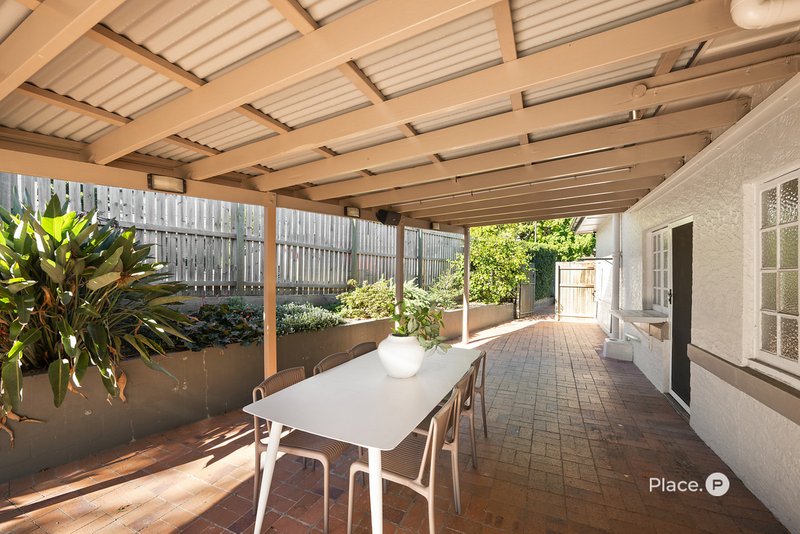 Photo - 68 Jackson Street, Coorparoo QLD 4151 - Image 17