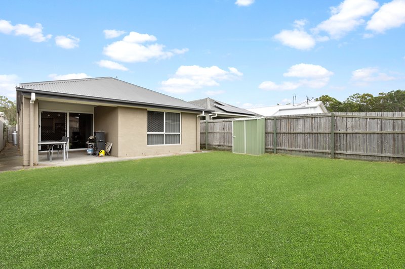 Photo - 68 Jones Street, Rothwell QLD 4022 - Image 10