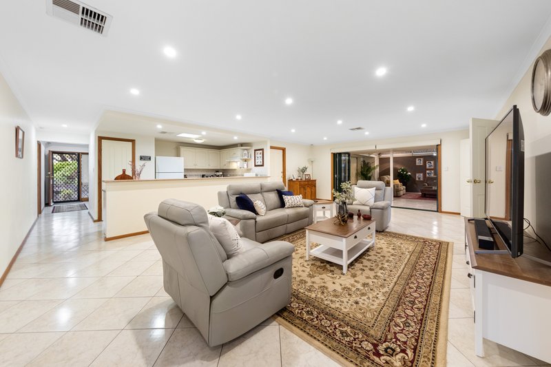 Photo - 68 Kingfisher Drive, Hewett SA 5118 - Image 9