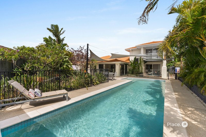 Photo - 68 Kirra Place, Carindale QLD 4152 - Image 1