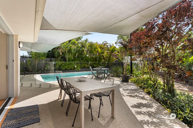 Photo - 68 Kirra Place, Carindale QLD 4152 - Image 9