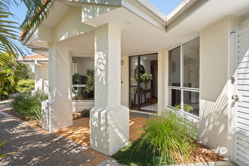 Photo - 68 Kirra Place, Carindale QLD 4152 - Image 17