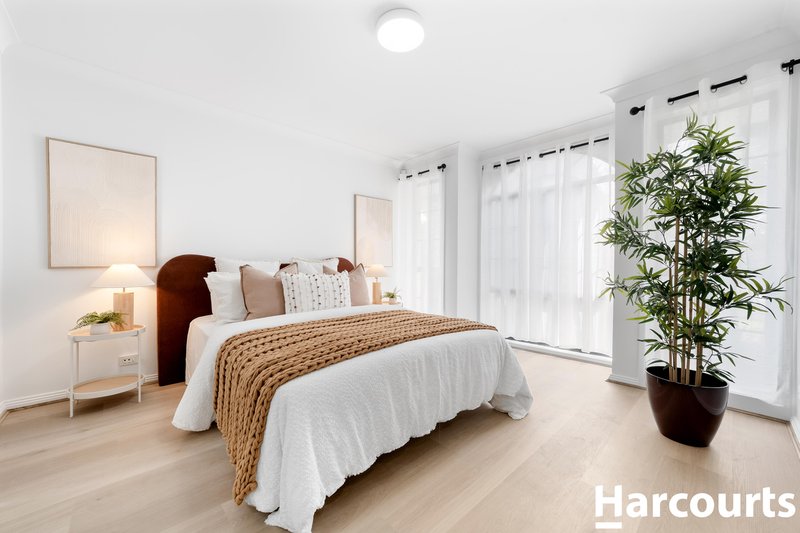 Photo - 68 Knightsbridge Avenue, Altona Meadows VIC 3028 - Image 10