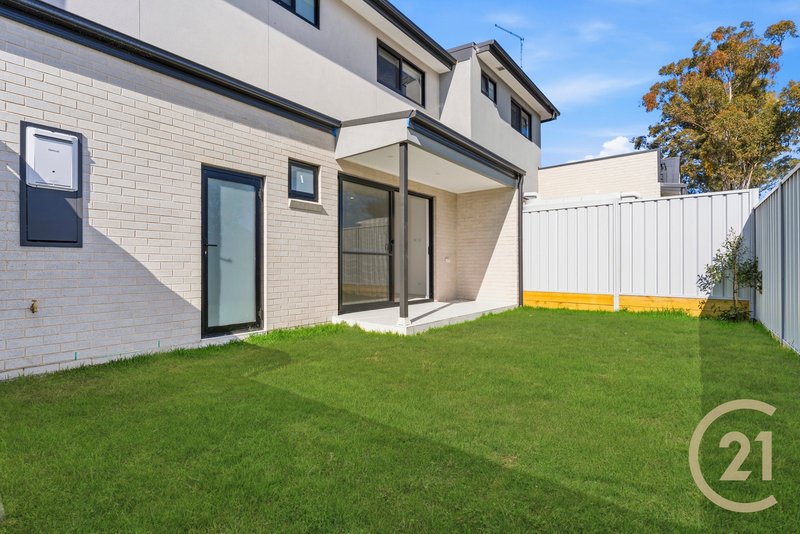 Photo - 6/8 Lang Road, Casula NSW 2170 - Image 3