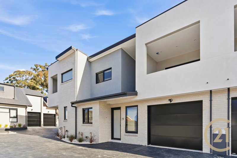 Photo - 6/8 Lang Road, Casula NSW 2170 - Image 4