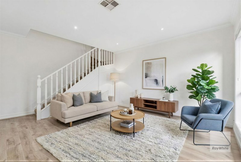 Photo - 6/8 Lorraine Court, Hillside VIC 3037 - Image 2