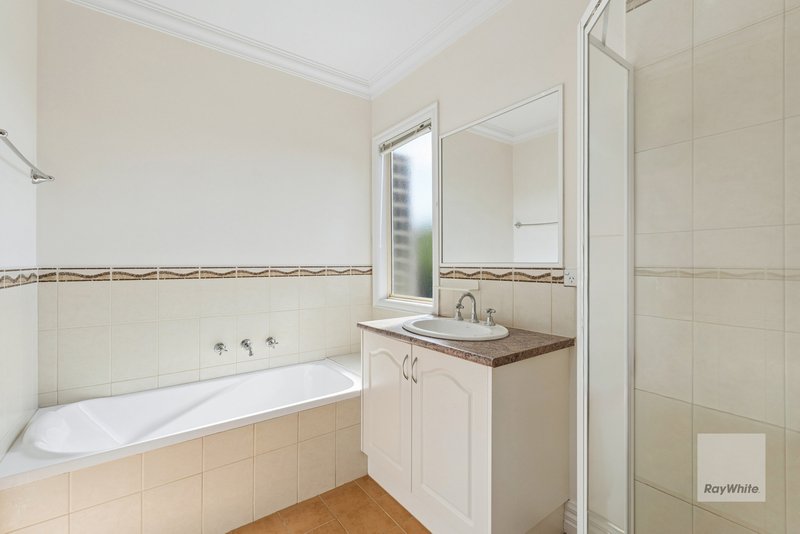Photo - 6/8 Lorraine Court, Hillside VIC 3037 - Image 9