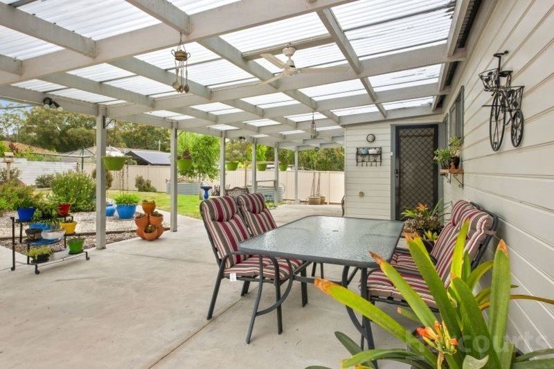 Photo - 68 Luttet Street, Creswick VIC 3363 - Image 14