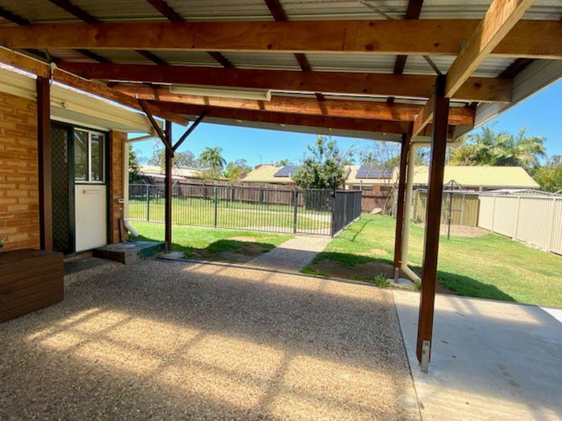 Photo - 68 Malpas Street, Boyne Island QLD 4680 - Image 13