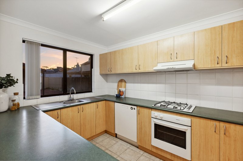 Photo - 6/8 Marlborough Street, Maylands WA 6051 - Image 7