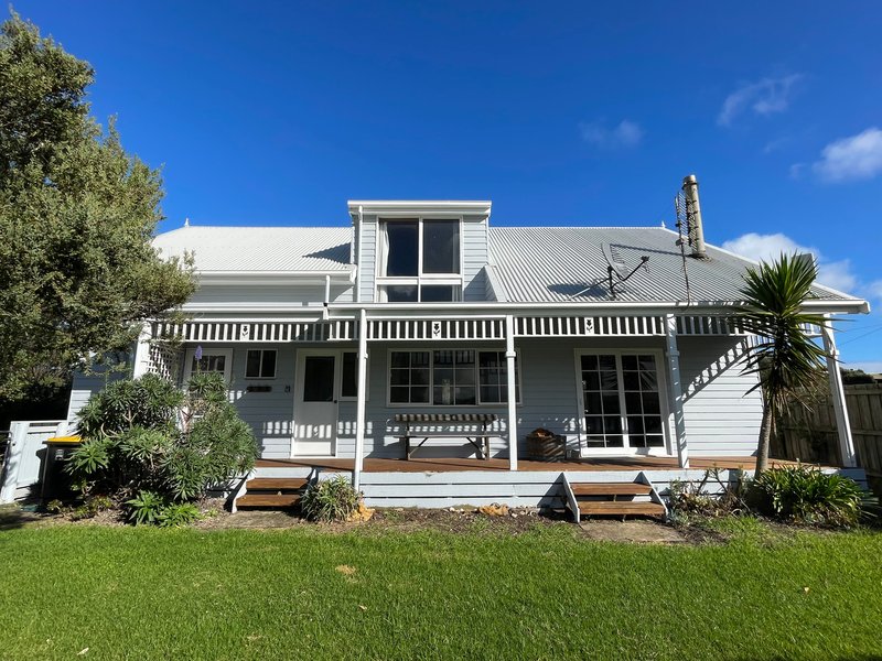Photo - 68 Merrett Street, Peterborough VIC 3270 - Image 8