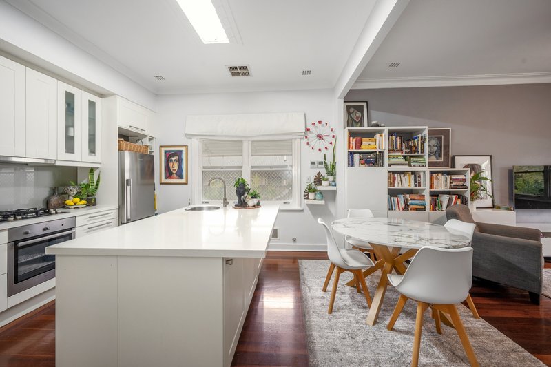 Photo - 68 Monash Avenue, Como WA 6152 - Image 5