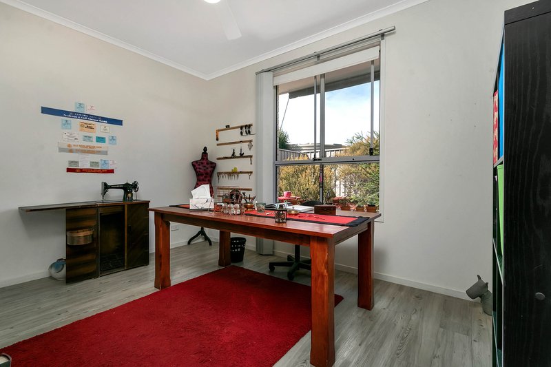 Photo - 68 Moore Avenue, Nuriootpa SA 5355 - Image 15