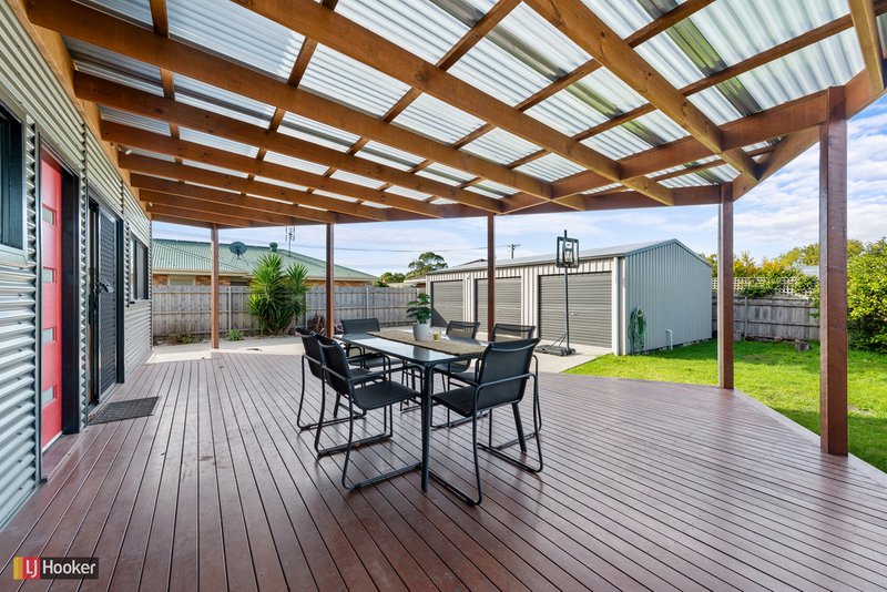 Photo - 68 Myer Street, Lakes Entrance VIC 3909 - Image 18