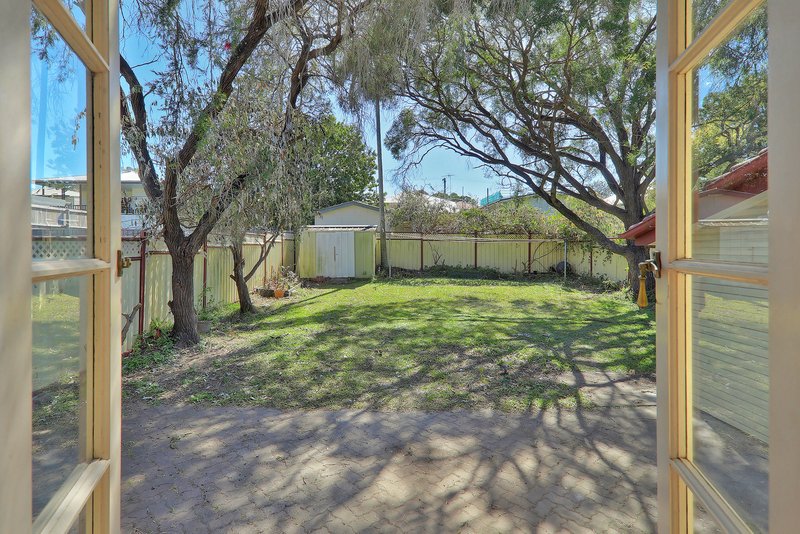 Photo - 68 Norton Street, Upper Mount Gravatt QLD 4122 - Image 11