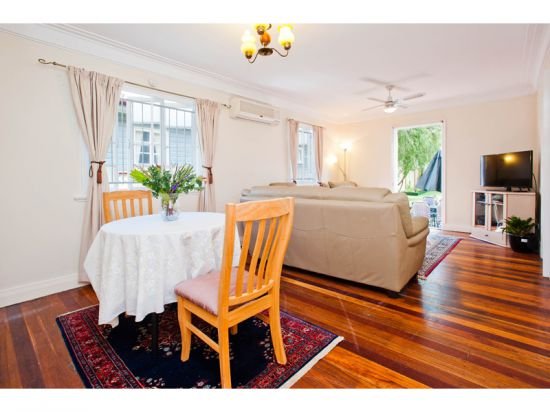 Photo - 68 Norton Street, Upper Mount Gravatt QLD 4122 - Image 2