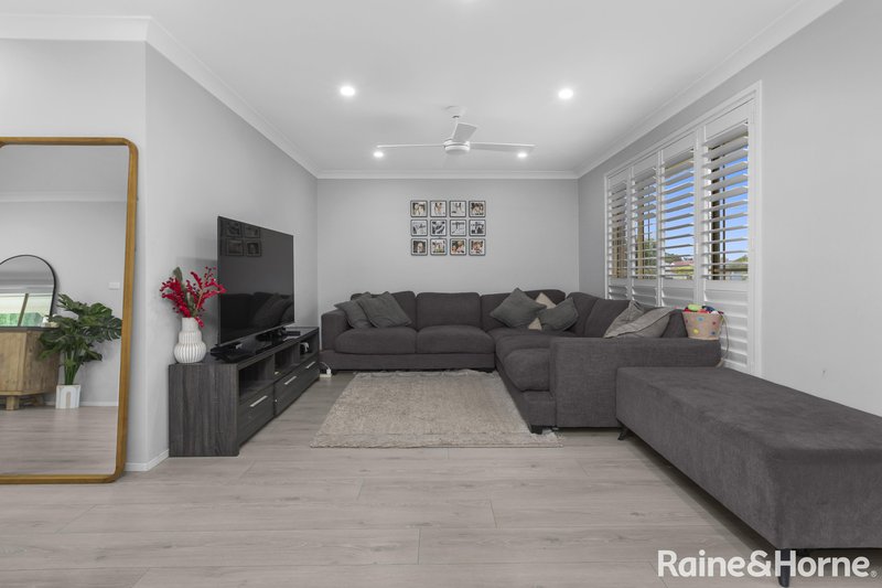 Photo - 68 Oakville Road, Edgeworth NSW 2285 - Image 2